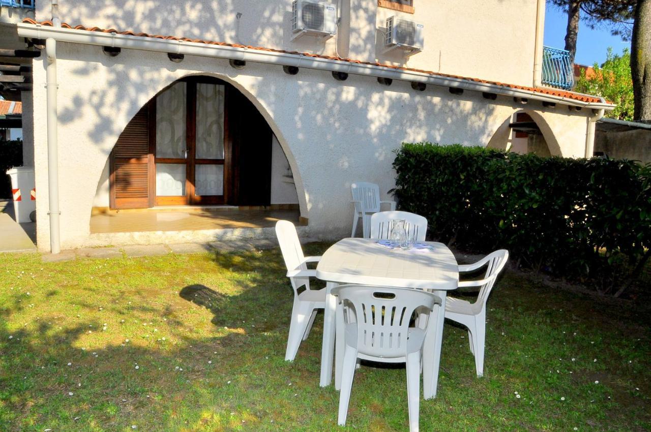Villa Rosina Бибионе Екстериор снимка